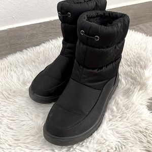 Winter boots black comfy good